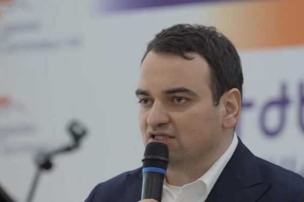 Ամեն օր Հայաստանի վրա 3 միլիոն դոլար պարտք է