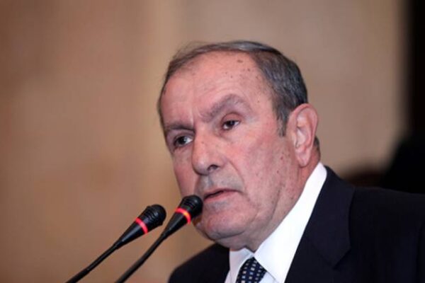 Մտքով անգամ չպետք է անցնի, թե իր «պուճուր հալով», կարող է աշխարհի մեծերին «ֆռռացնել»․ Լևոն Տեր–Պետրոսյան