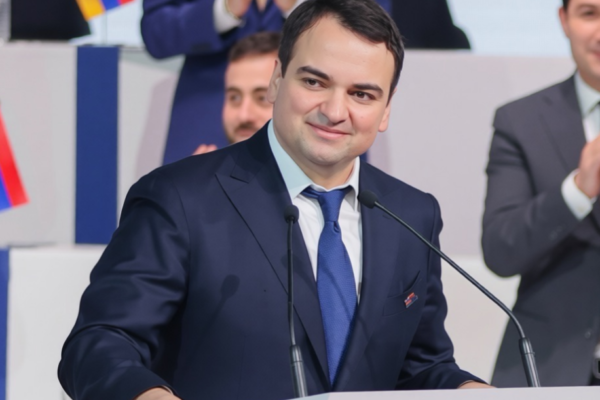Ինչպե՞ս պիտի անենք, որ ապրենք ուժեղ երկրում։ Այս թուլությունն այլևս ընդունելի չէ մեզ համար․ Նարեկ Կարապետյան